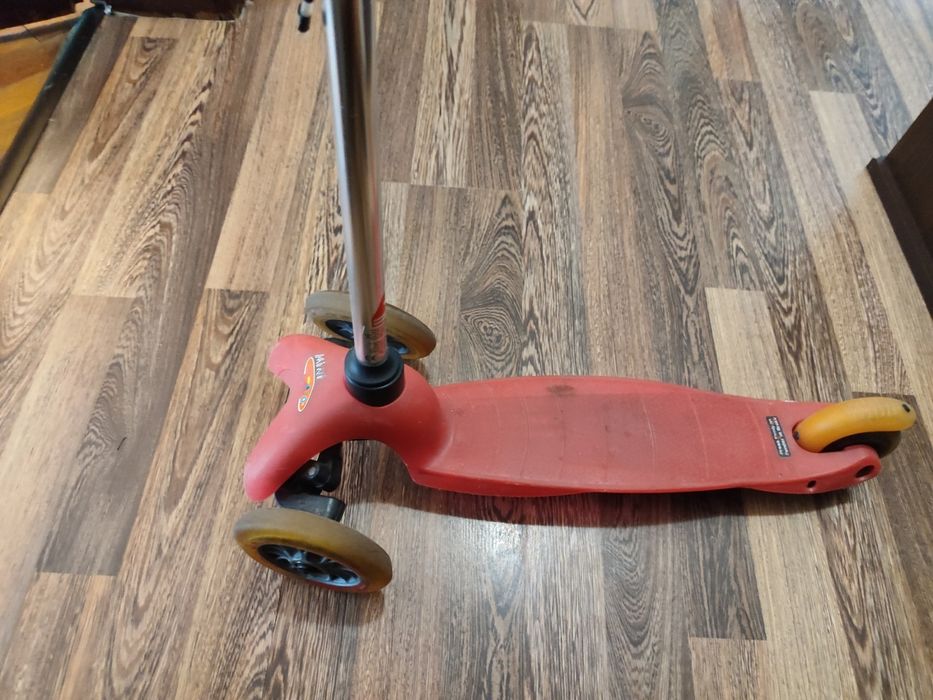 Тротинетка като нова