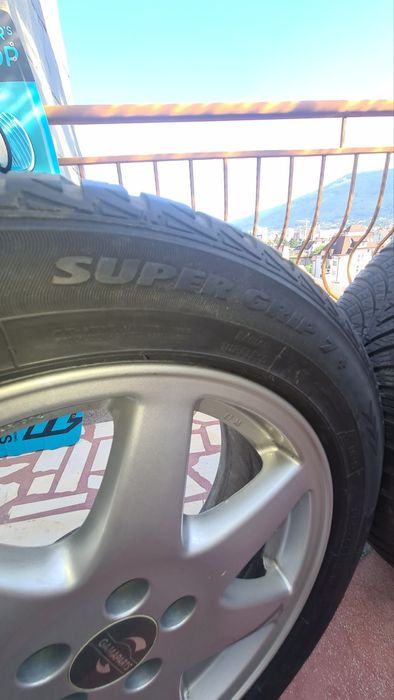 Гуми с алуминиеви джанти