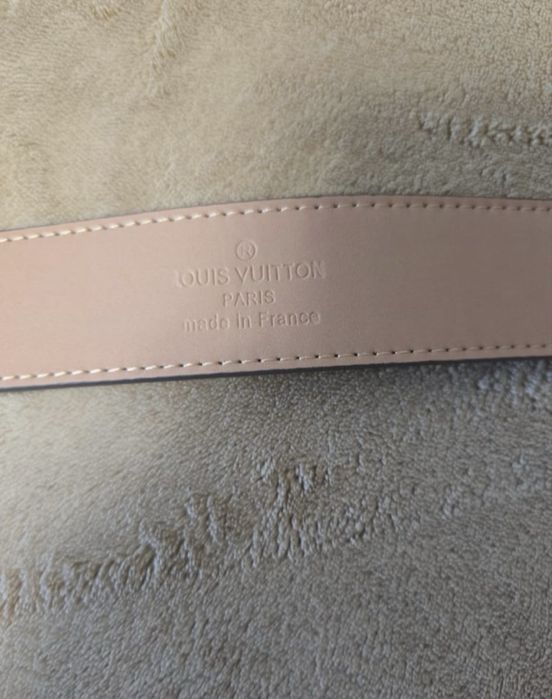 Curea Louis Vuitton