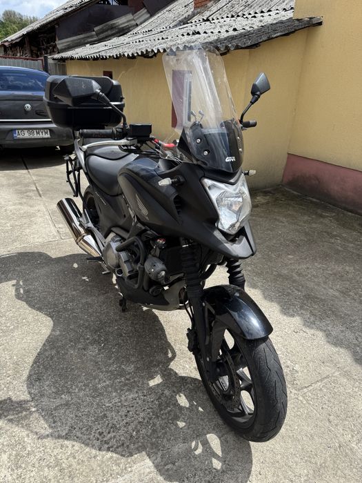 Vând Honda NC 700 X 2013