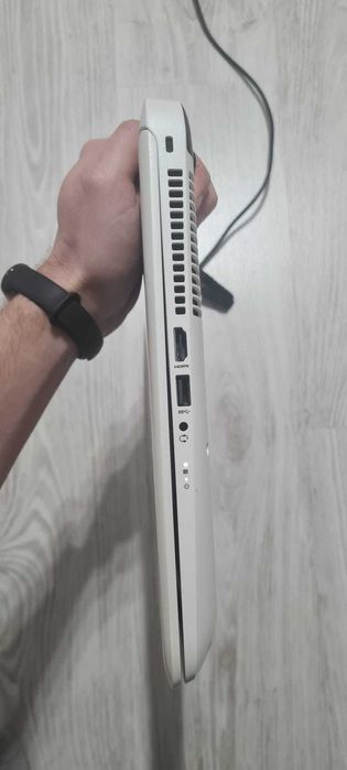 Laptop HP I5 6200U, 8GB RAM DDR4,  SSD 256GB, Video HD520