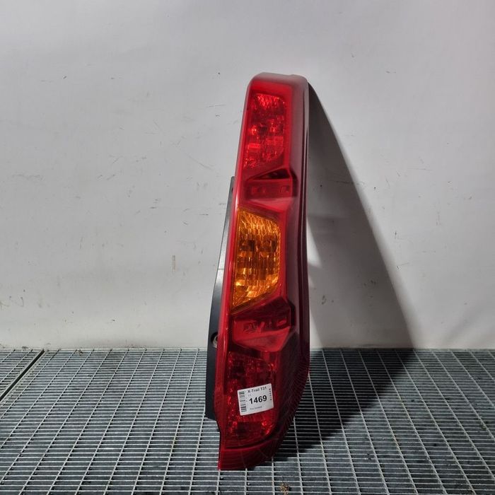 Stop Dreapta Nissan X - Trail T31 2007 - 2013 SUV 4 Usi (1469) Bec clasic