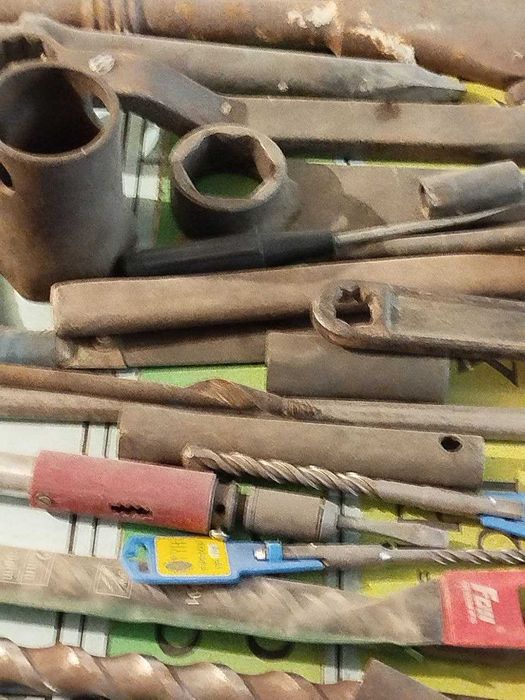 продам разный ручной инструмент