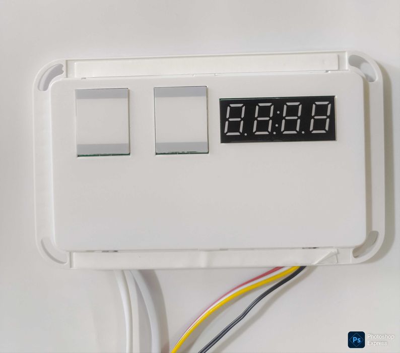 Цифровой сенсорный выключатель с зеркальным дисплеем цветной