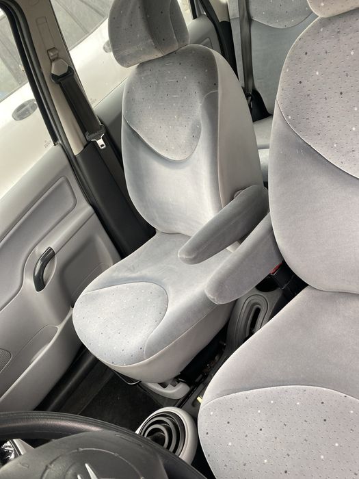 Ситроен ц3 1.4 HDI на части