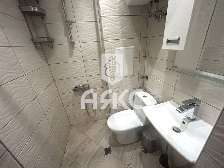 Дава се под наем Двустаен апартамент в София, Банишора - 45 кв.м за 459 € - Снимка #5