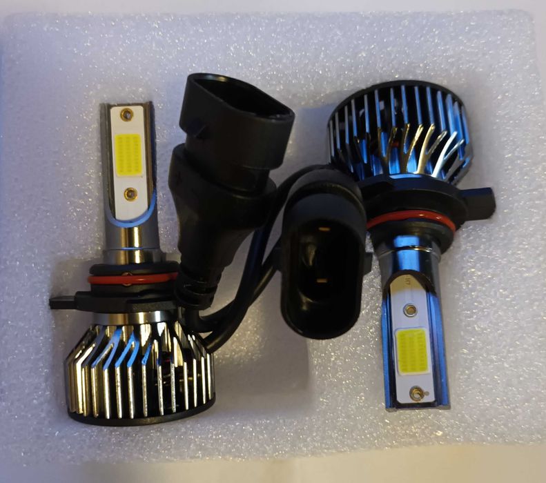 Becuri LED HIR2 9012 20000LM set 2buc