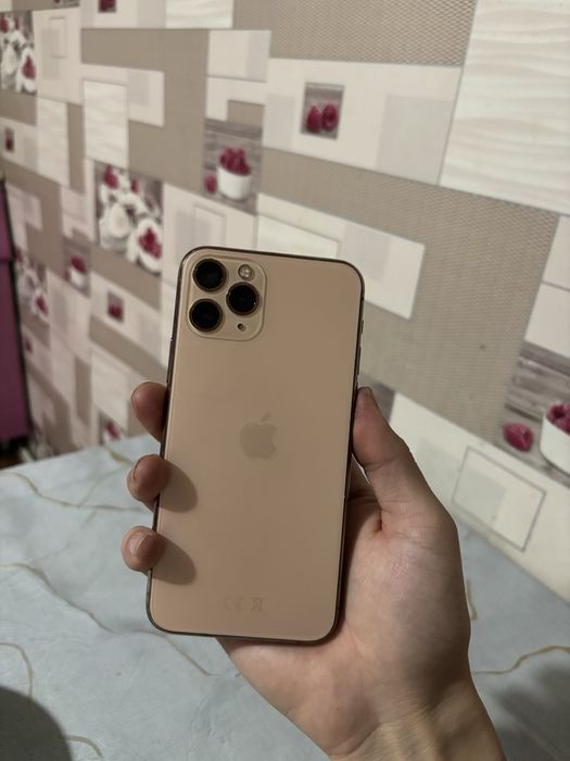 Айфон 11 про 64 гиг