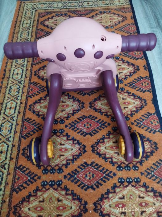 Толкунок, каталка, ходунок