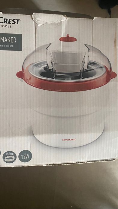 Машина за сладолед нова