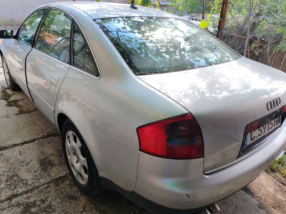 Продавам Ауди А6 AUDI A6