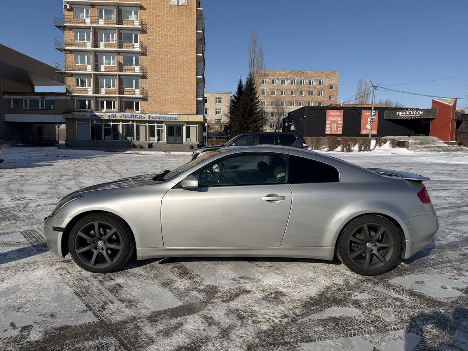 Nissan skyline coupe 2003