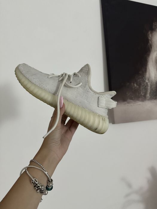Yeezy 350 v2 noi