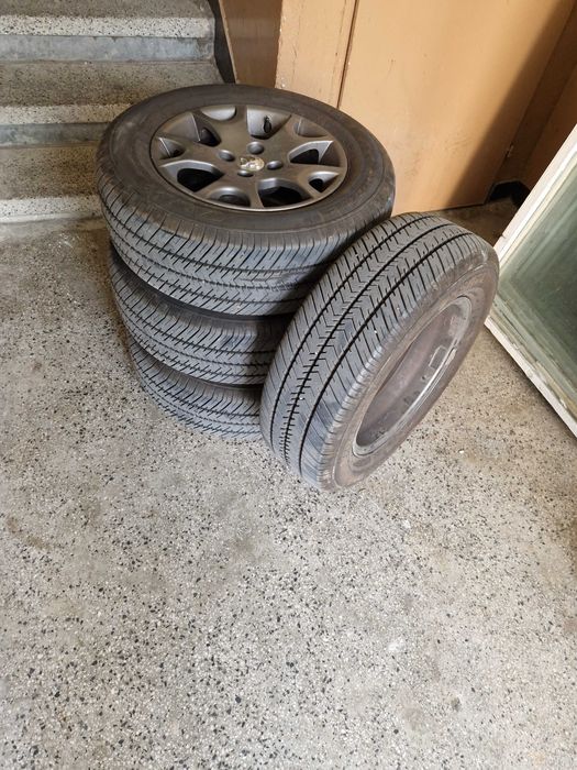 Джанти с гуми" R15"