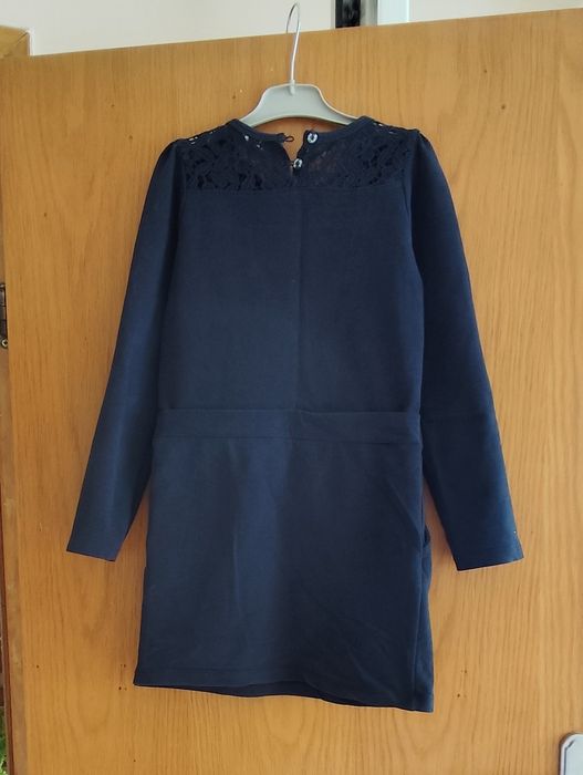 Есенно-зимна рокля за момиче 7-8г.