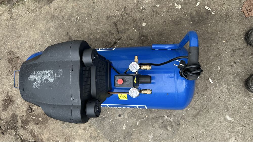 Компресори 50 и 100 литрови