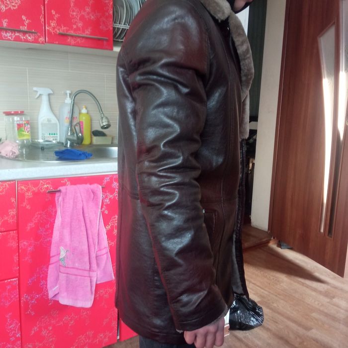 Продам кожаный сюртук