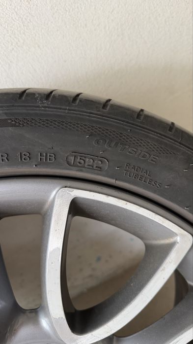 Оригинални джанти от Lancia Delta 3 с гуми Hankook
