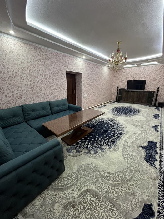 4 sotixli tayyor 2 qavatli uchastka sotiladi.