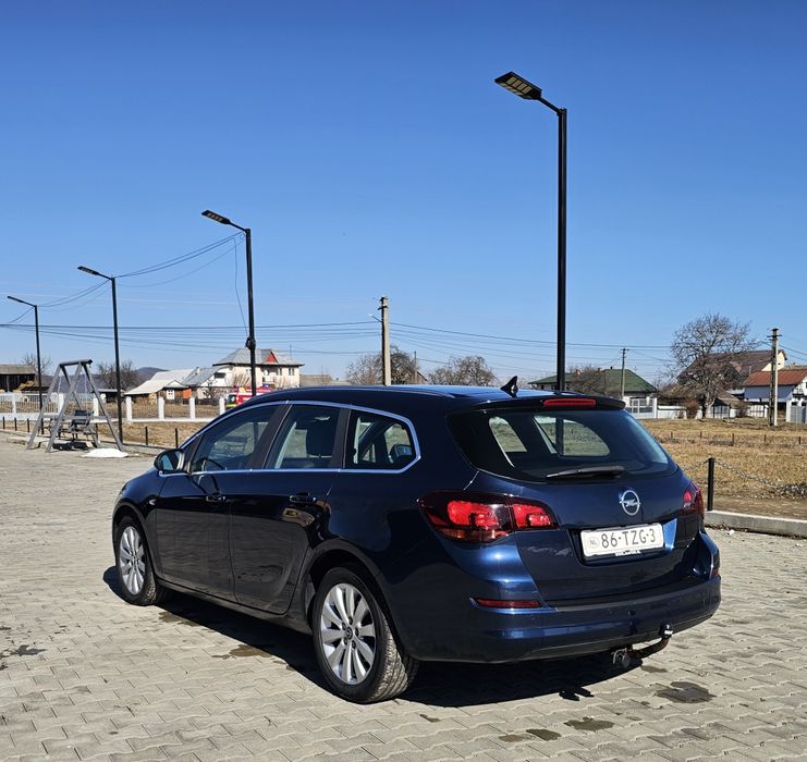 Opel astra  2012 euro5   1.7 diesel