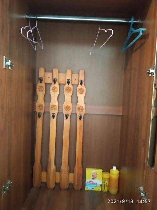 Шкаф для одежды.