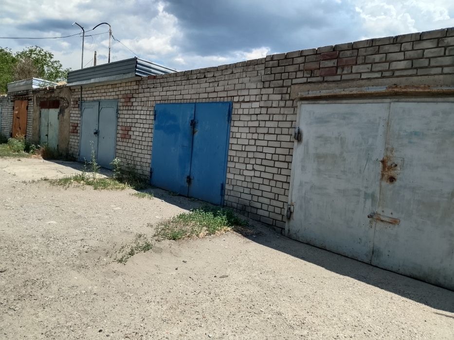 Продам капитальный гараж