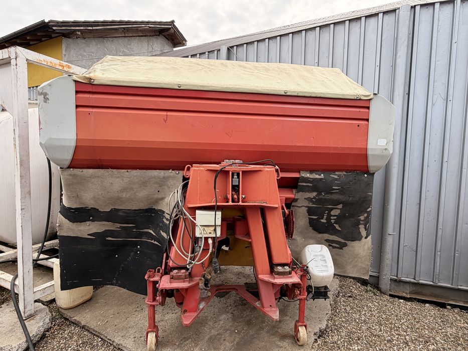 Distribuitor ingssaminte MA Lely Centerliner