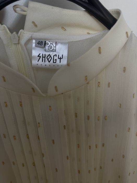 Шоғының көйлекгі сатылады