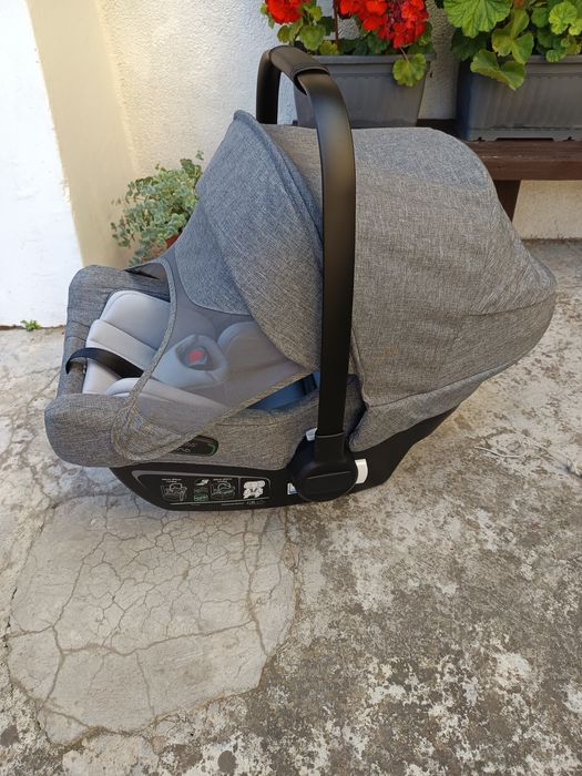 Столче за кола  с борд Bugaboo Turtle Air By Nuna