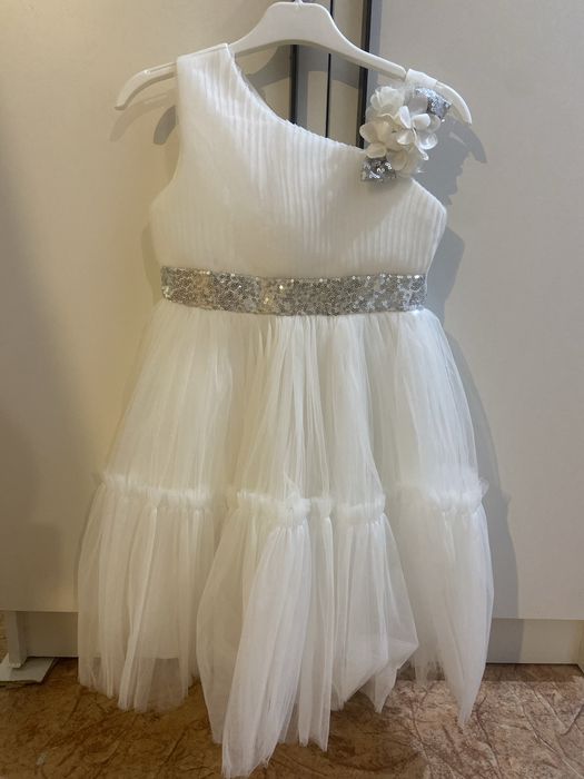 Продам платье в отличном состоянии