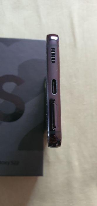 Като нов Samsung S22 Duos 5G 128 GB 8 GB Ram Android 15