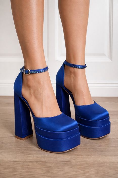 Versace модел -  обувки на ток платформа турско синьо сатен нови 37