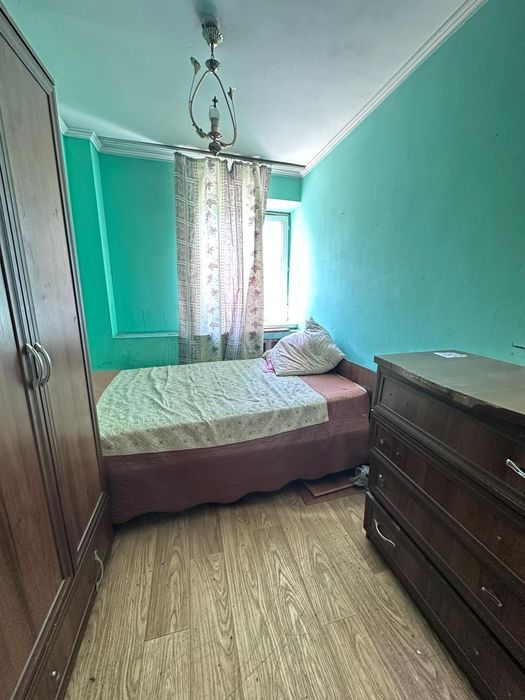 Продаётся 4х ком. Квартира  в центре Алматы,