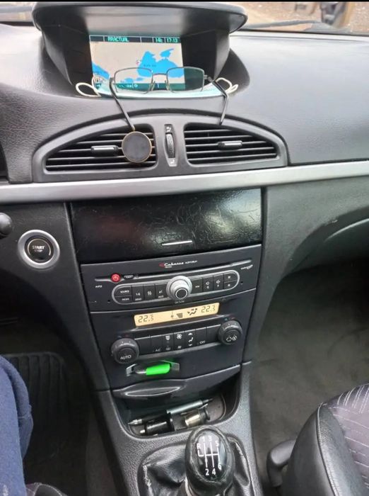 RENAULT Laguna 2007 — imagine 4