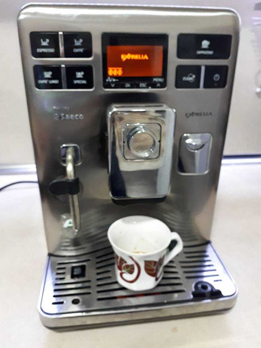 Saeco Exprelia  - неразличима от нова , внос с БГ меню