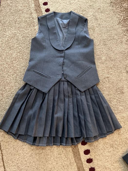 Школьная форма / серая