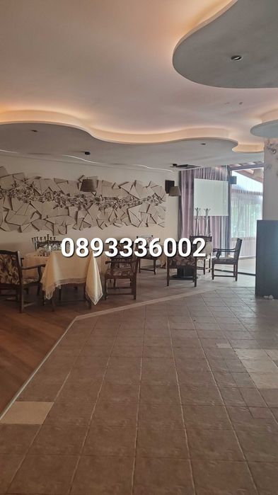 Търговско помещение 251 кв.м