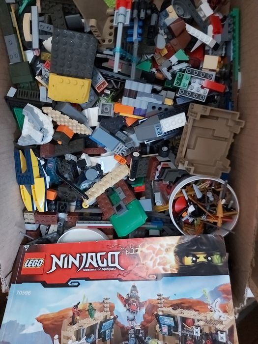 Лего оригинал продам