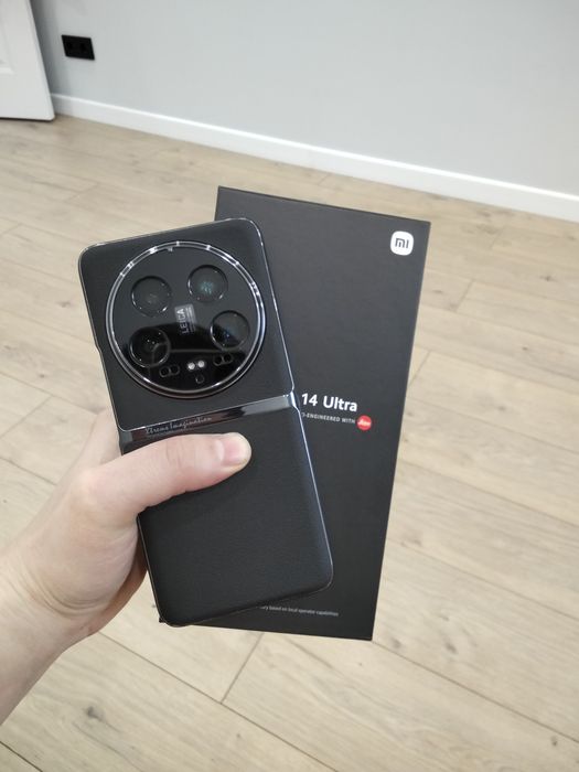 Xiaomi 14 ultra .