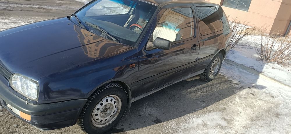 На полном ходу  торг есть