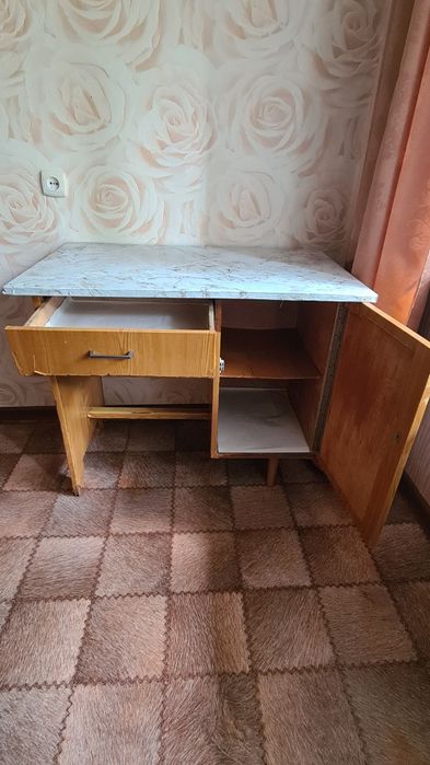 Письменный стол б/у