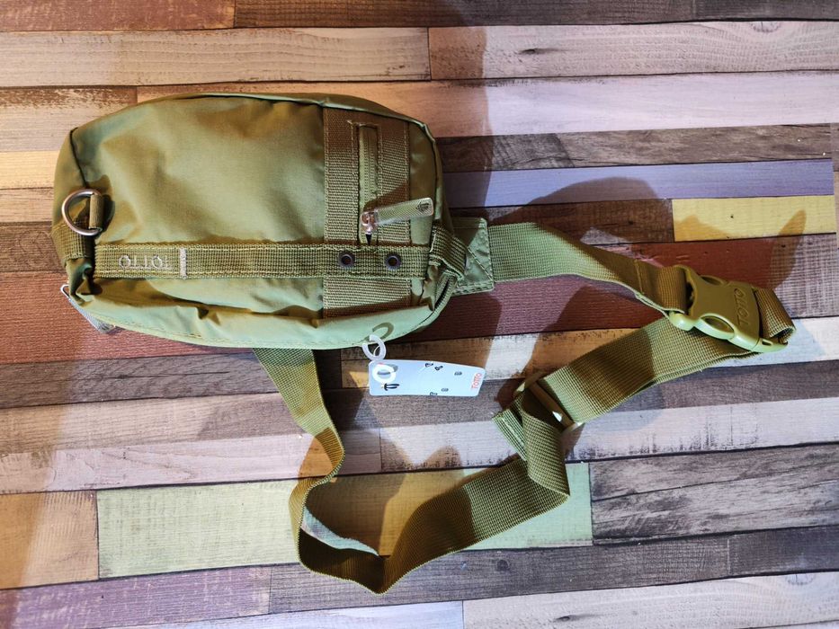 Чанта за кръст нова