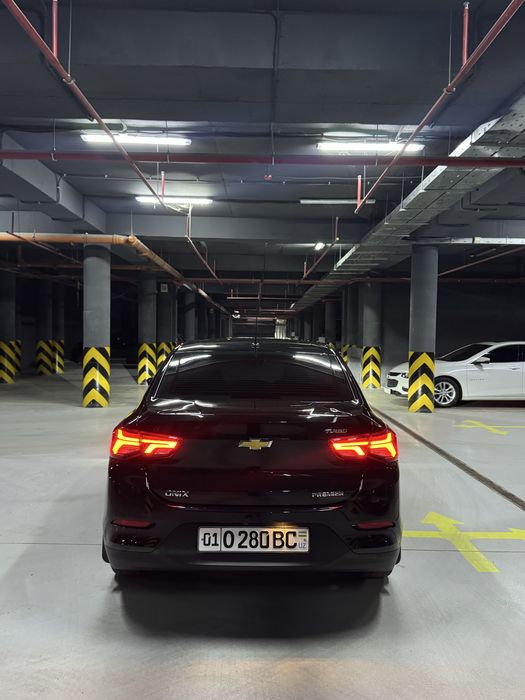 Chevrolet Onix premier 2