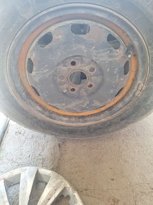 Продам диски с резиной