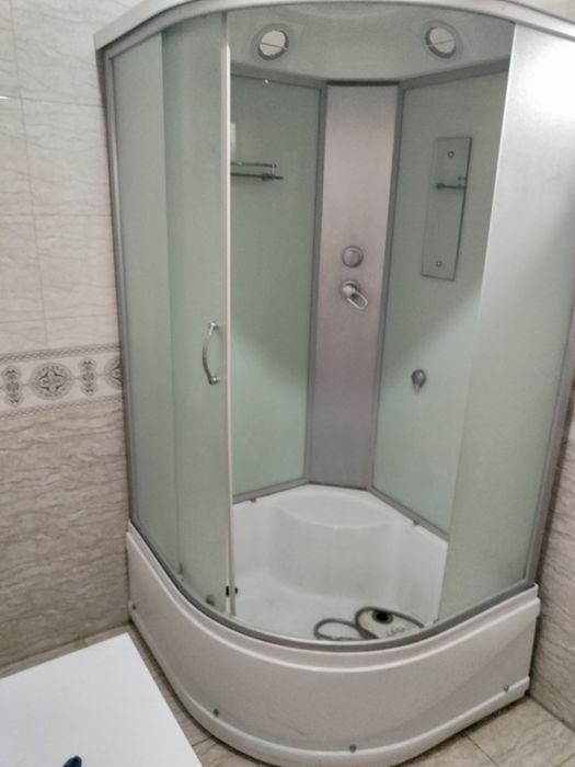 Продаю душовой  кабину