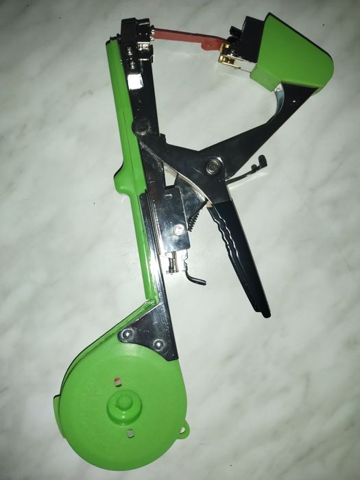 Новый Степлер Садовый Продам