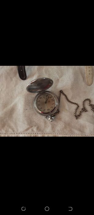 Продаются часы разные ССР