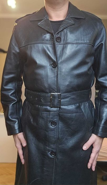 Geaca palton piele naturala 100 % facuta pe comanda, impecapibla!