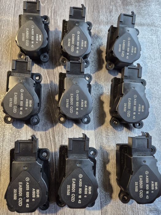 Моторче парно ,моторчета клапи климатизация ,мерцедес W211  W203