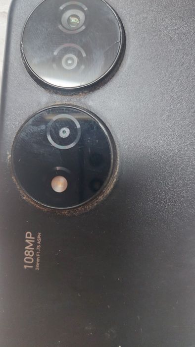 Продаю honor x7b